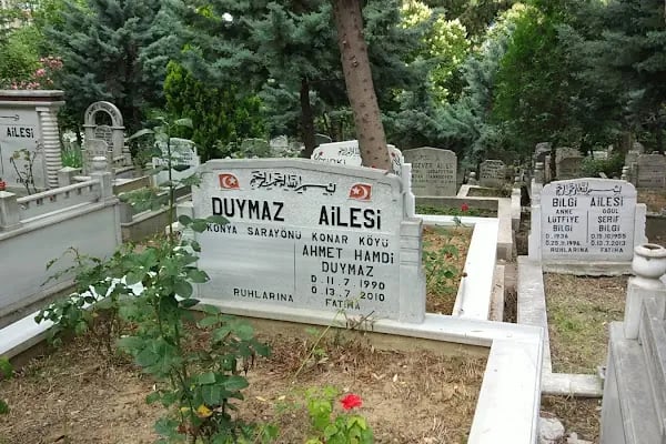 Kemer Mezarlığı - Resim 18