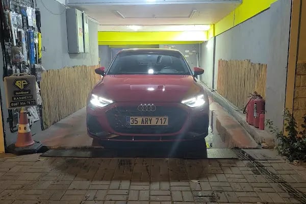 SF GARAGE YALI CAR DETAILING CAR WASH KONAK GÜZELYALI GÖZTEPE MİTHATPAŞA CADDESİ ALO OTO YIKAMA - Resim 5