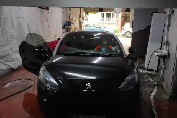 SF GARAGE YALI CAR DETAILING CAR WASH KONAK GÜZELYALI GÖZTEPE MİTHATPAŞA CADDESİ ALO OTO YIKAMA - Resim 17
