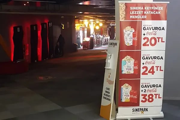 Nakıp Ali Sineması - Resim 19