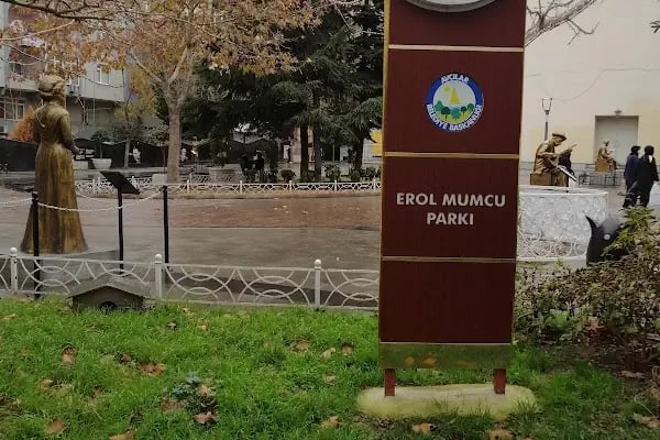 Erol Mumcu Parkı - Resim 4