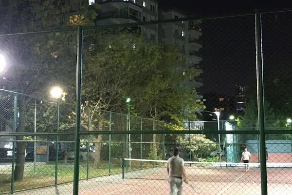 Arda Ergan Tenis Kortu - Resim 13
