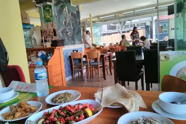 Meşhur Öz Suruç Urfa Kebapçısı - Resim 15