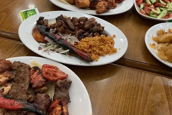 Meşhur Öz Suruç Urfa Kebapçısı - Resim 4