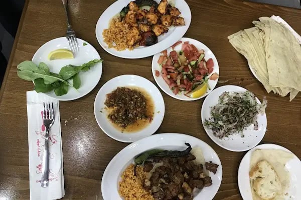 Meşhur Öz Suruç Urfa Kebapçısı - Resim 8