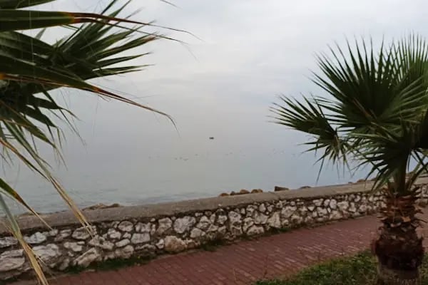 Burgaz Halk Plajı - Resim 20
