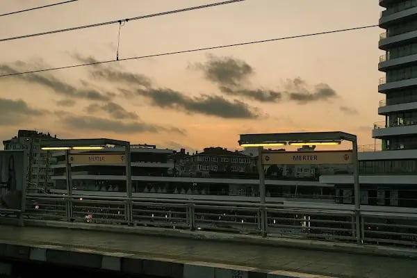Merter Metro Istasyonu - Resim 5