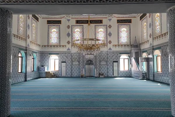 Hacı Akif Suna Küçüktaş Camii - Resim 2