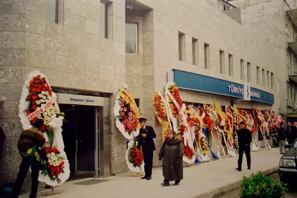 Türkiye İş Bankası Adapazarı/Sakarya Şubesi - Resim 8