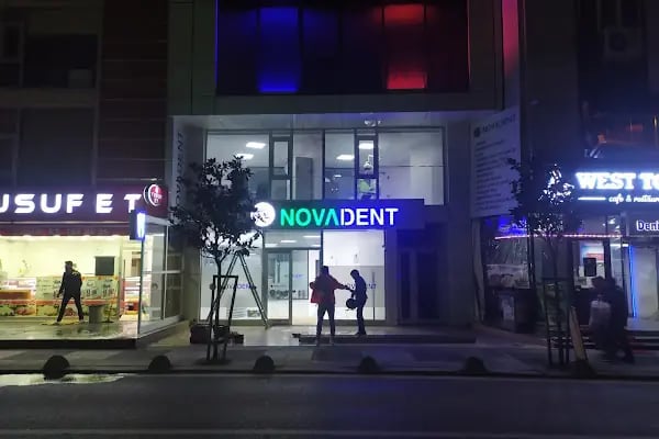 NOVADENT CAYIROVA AĞIZ VE DİŞ SAĞLIĞI POLİKLİNİĞİ - Resim 14