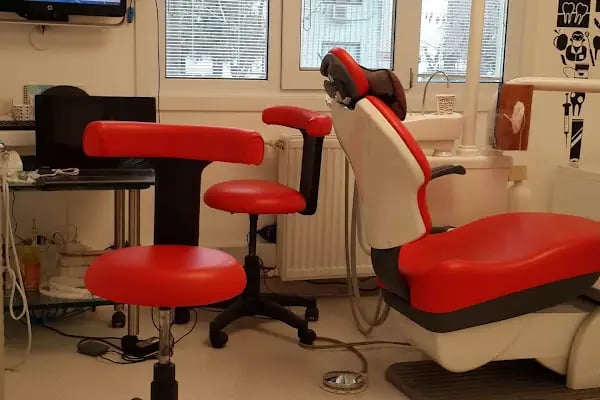 Pixl Aesthetic &amp; Hair Services - Resim 5