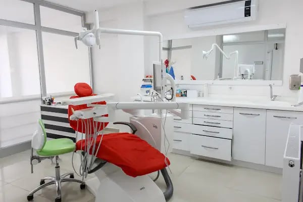 Özel Çayırova Ağız ve Diş Sağlığı Polikliniği - Resim 20