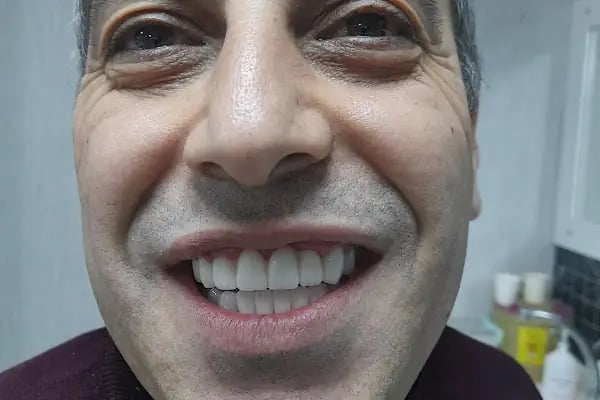 Özel Çayırova Ağız ve Diş Sağlığı Polikliniği - Resim 19