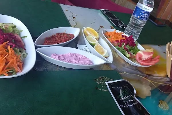 Yeşilgöl restaurant cafe - Resim 17