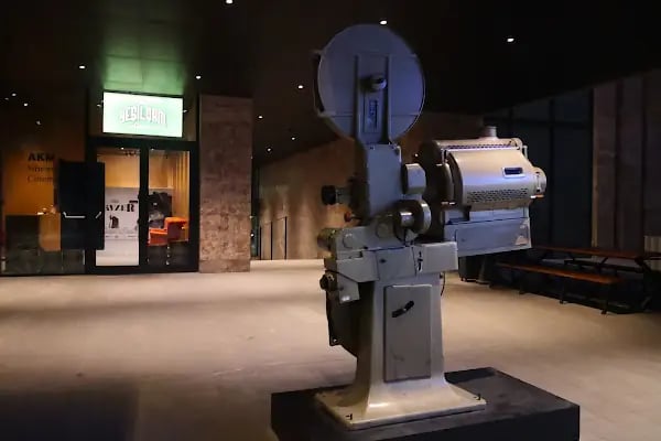 AKM Yeşilçam Sineması - Resim 5