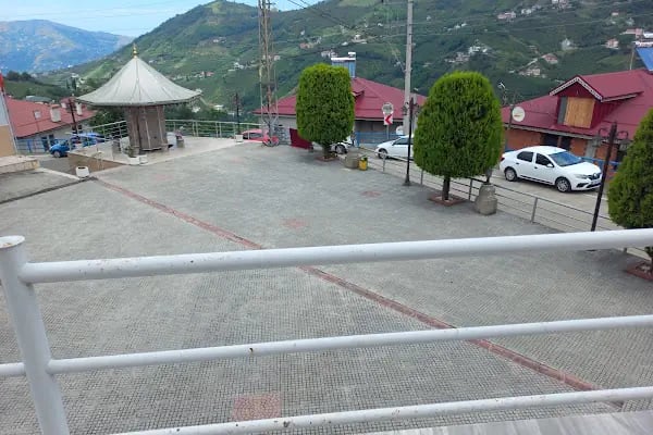 Akçaköy Merkez Camii - Resim 4