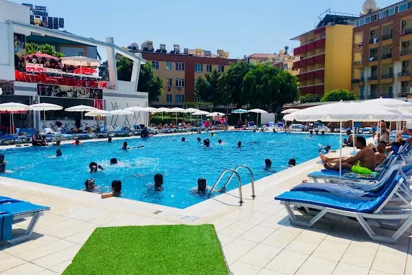 Foto Moda Alanya (Düğün, Nişan,Reklam &amp; Tanıtım) - Resim 5