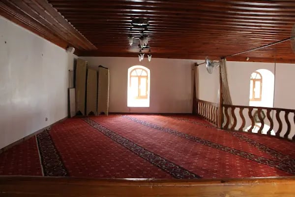 Karapürçek Merkez Camii - Resim 7