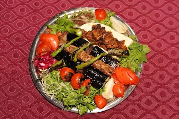 Sahil Restaurant Kebap Dünyası - Resim 9
