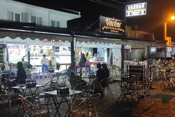 VARDAR DOĞAL DONDURMA DÜNYASI - Resim 1