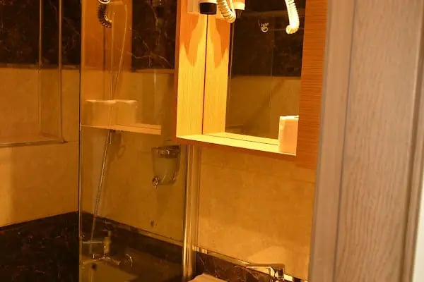 Pure Diamond Hotel - Resim 3