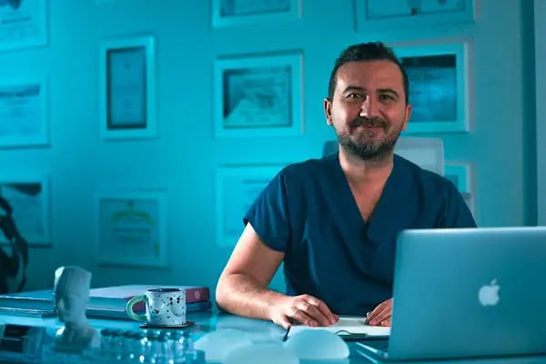 Op. Dr. Harun Şimşek- Estetik ve Plastik Cerrahi Kliniği - Resim 11