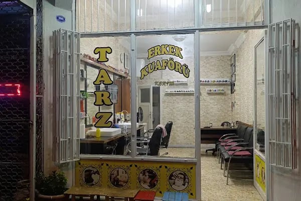 Tarz Erkek Kuaförü - Resim 2