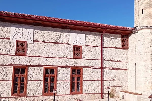 Sarıhacılar Camii - Resim 9