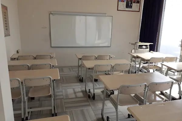Akdemistanbul Dil Eğitim Kurumları | Arapça, İngilizce, Yabancılara Yönelik Türkçe Kursları, TÖMER ve YÖS Programları - Resim 18