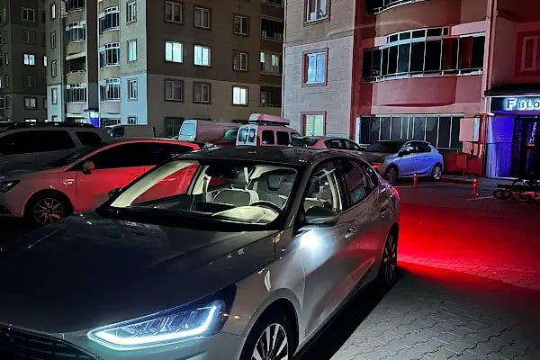 Rent Go Bursa Zafer Plaza AVM - Resim 3