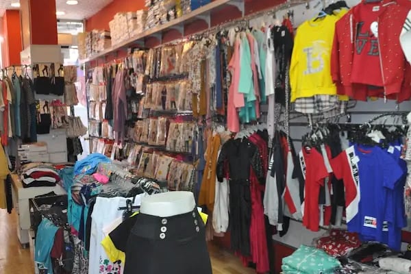 Çeşit Giyim Bay Bayan Çocuk - Resim 8