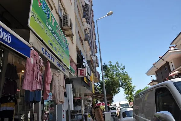 Çeşit Giyim Bay Bayan Çocuk - Resim 20