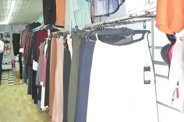 Çeşit Giyim Bay Bayan Çocuk - Resim 18