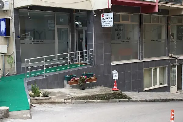 Özel Balkan Dent Ağız ve Diş Sağlığı Polikliniği - Resim 5