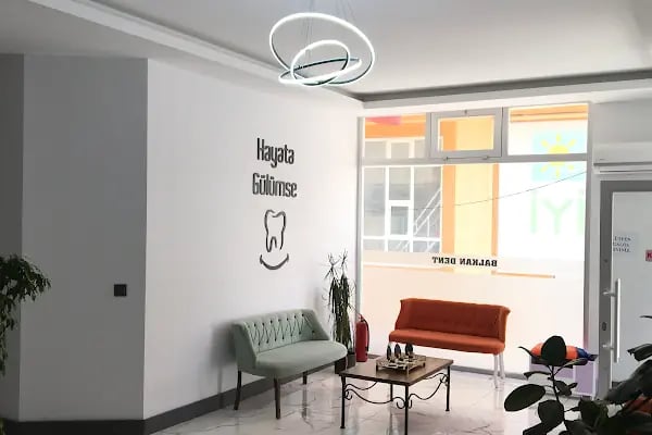 Özel Balkan Dent Ağız ve Diş Sağlığı Polikliniği - Resim 1