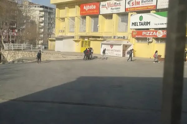 GÜNGÖR PETROL - OPET AKARYAKIT &amp; ELEKTRİKLİ ARAÇ ŞARJ İSTASYONU - Resim 12
