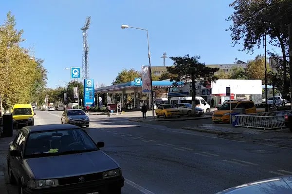 GÜNGÖR PETROL - OPET AKARYAKIT &amp; ELEKTRİKLİ ARAÇ ŞARJ İSTASYONU - Resim 16