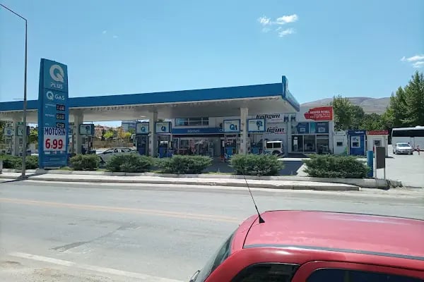 GÜNGÖR PETROL - OPET AKARYAKIT &amp; ELEKTRİKLİ ARAÇ ŞARJ İSTASYONU - Resim 1