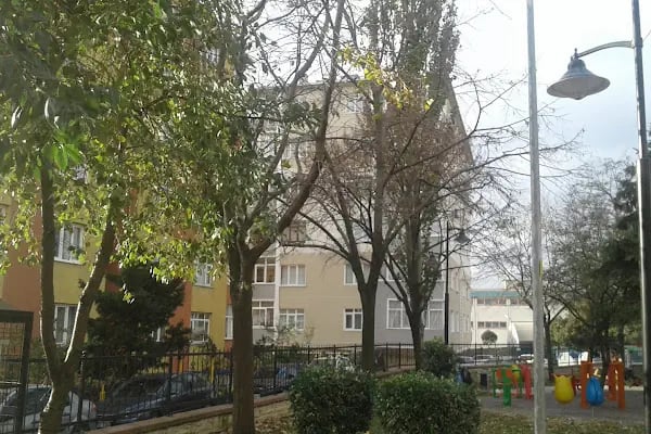 Osman Özberk Parkı - Resim 9