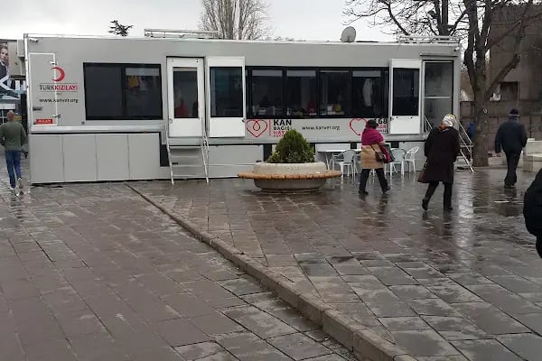 Türk Kızılayı Kan Bagiş Merkezi - Resim 9