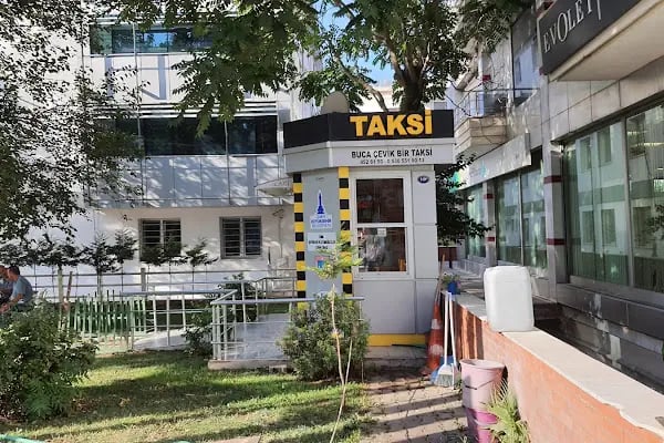 Buca Çevik Bir Taksi - Resim 9