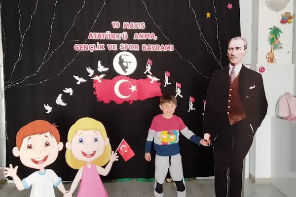 Şehit Hava Pilot Teğmen Ayfer Gök Anaokulu - Resim 2