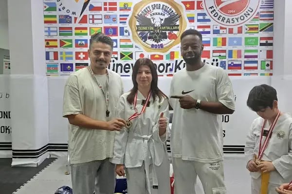 GÜNEY SPOR KULÜBÜ TAEKWONDO - KİCK BOKS - Resim 16