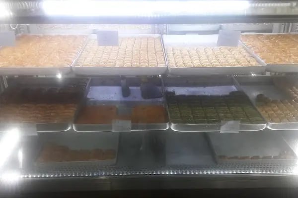 Demre Maraşım Restoran Çorba ev yemekleri. еда суп десерт. Home cooking soup dessert . Hausmannskost Suppe Dessert Eis - Resim 12