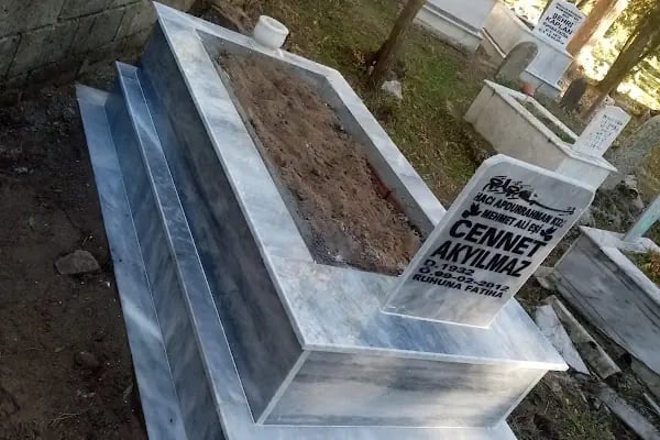 Akkaya Mermer Mezar Bergama Mermer İzmir Mezar Yapımı Aliağa Dikili Kınık Soma Çandarlı Ayvalık Menemen Mermer Mezar - Resim 19