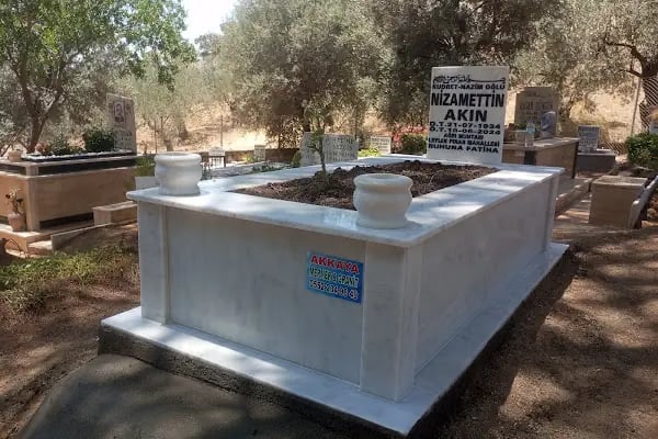 Akkaya Mermer Mezar Bergama Mermer İzmir Mezar Yapımı Aliağa Dikili Kınık Soma Çandarlı Ayvalık Menemen Mermer Mezar - Resim 5