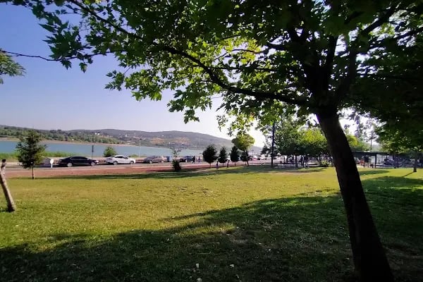Alleben Göleti Piknik Alanı - Resim 5