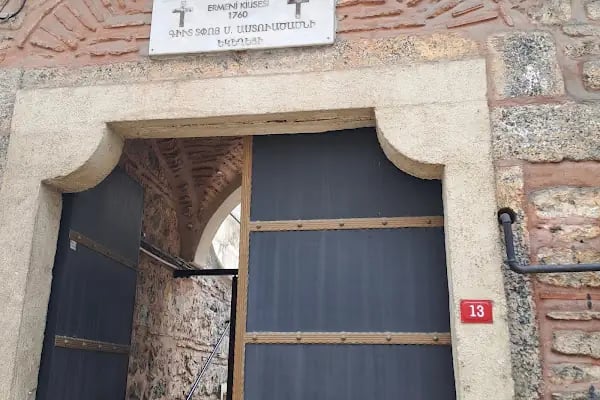 Yenikoy Surp Asdvadzanzin Ermeni Kilisesi - Resim 3
