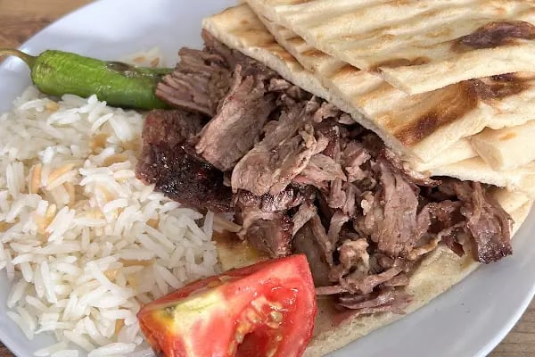 Menzil Döner Kebap Salonu - Resim 4