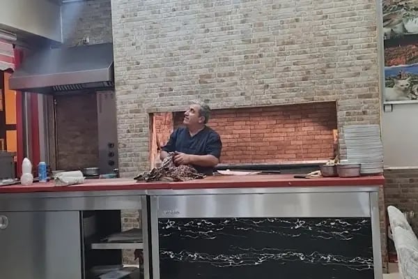 Menzil Döner Kebap Salonu - Resim 12